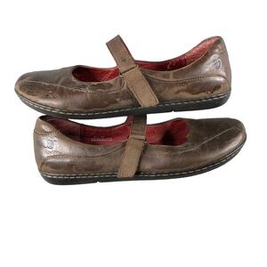 Born Womens Sz8.5 Brown Distressed Leather Round Toe Mary Jane Style Shoes